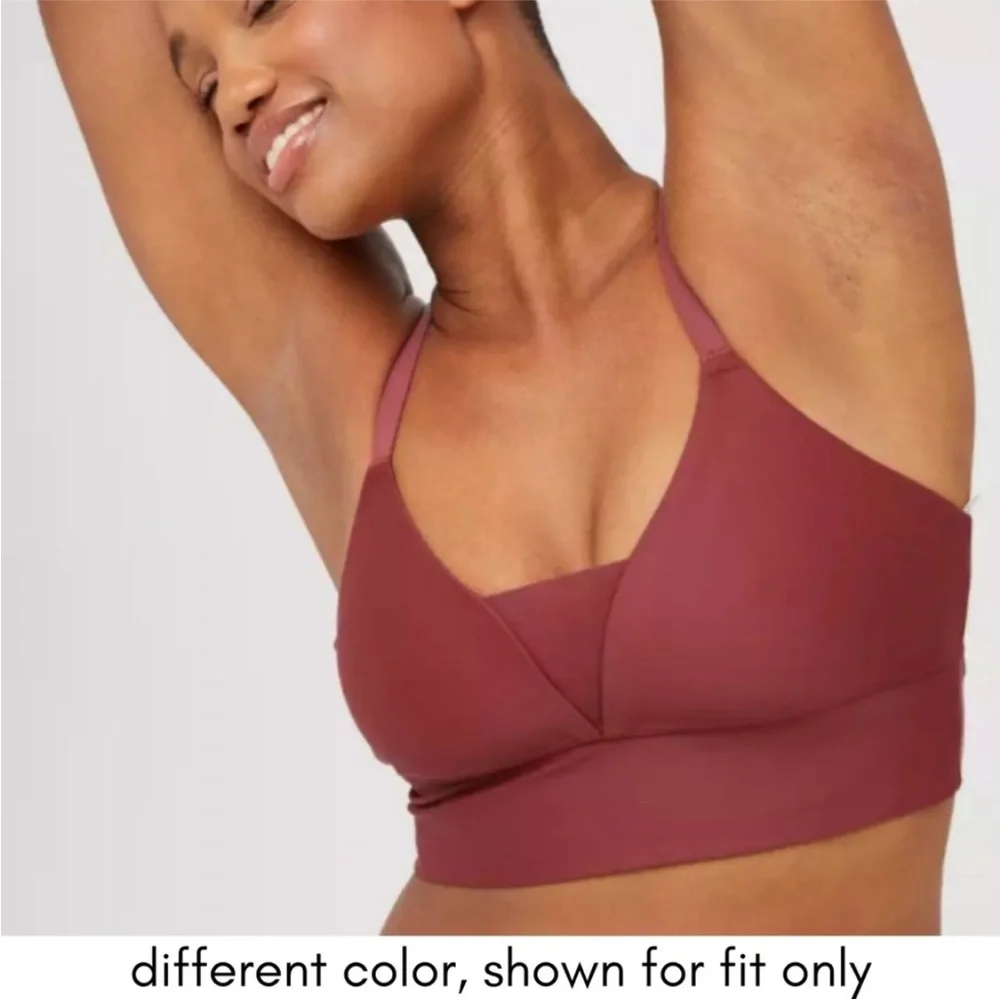 NEW Offline by Aerie American Eagle Shine Racerback Sports Bra Black Small